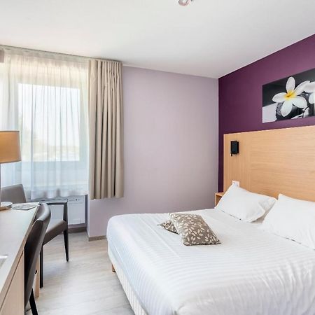 Cit'Hotel La Pyramide Romorantin-Lanthenay Exterior photo